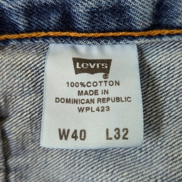Levi's Y2K Vintage 501 Medium Wash Relaxed Straight Leg Button Fly Jeans 40 x 32 - Picture 8 of 15